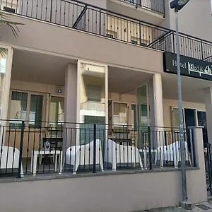 https://hotel-bed-book.riccione-hotels.org